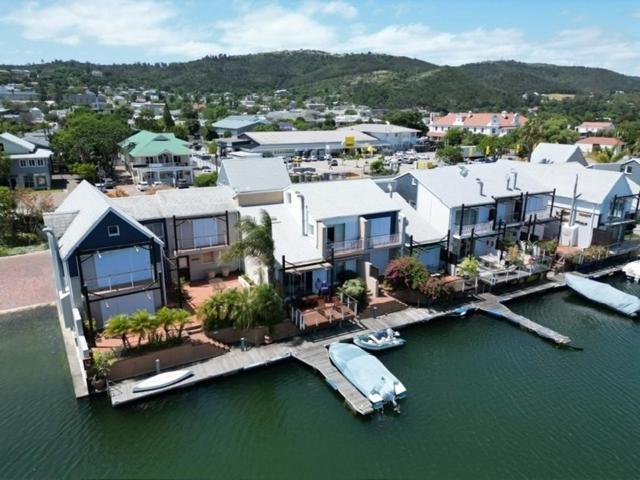 Gem Quays Waterfront One Bedroom クニスナ エクステリア 写真